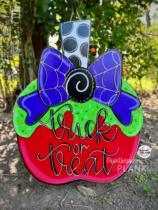 Candy Apple Trick or Treat Door Hanger